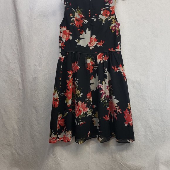 NWT Ann Taylor Loft Petite Black Floral Dress 2P - Picture 6 of 11